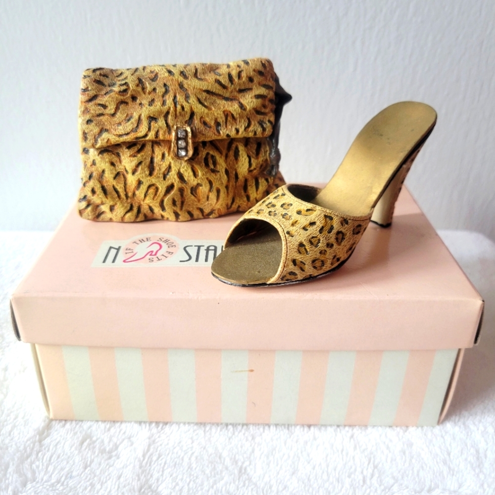 Popular Imports Nostalgia Handbags and Heels Leopard print figurines, NIB